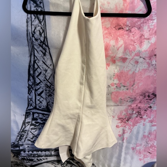 NWT Zara blogger fav Peplum Top size XS,M and XL
🚨FINAL PRICE NO DISCOUNT - Picture 4 of 15